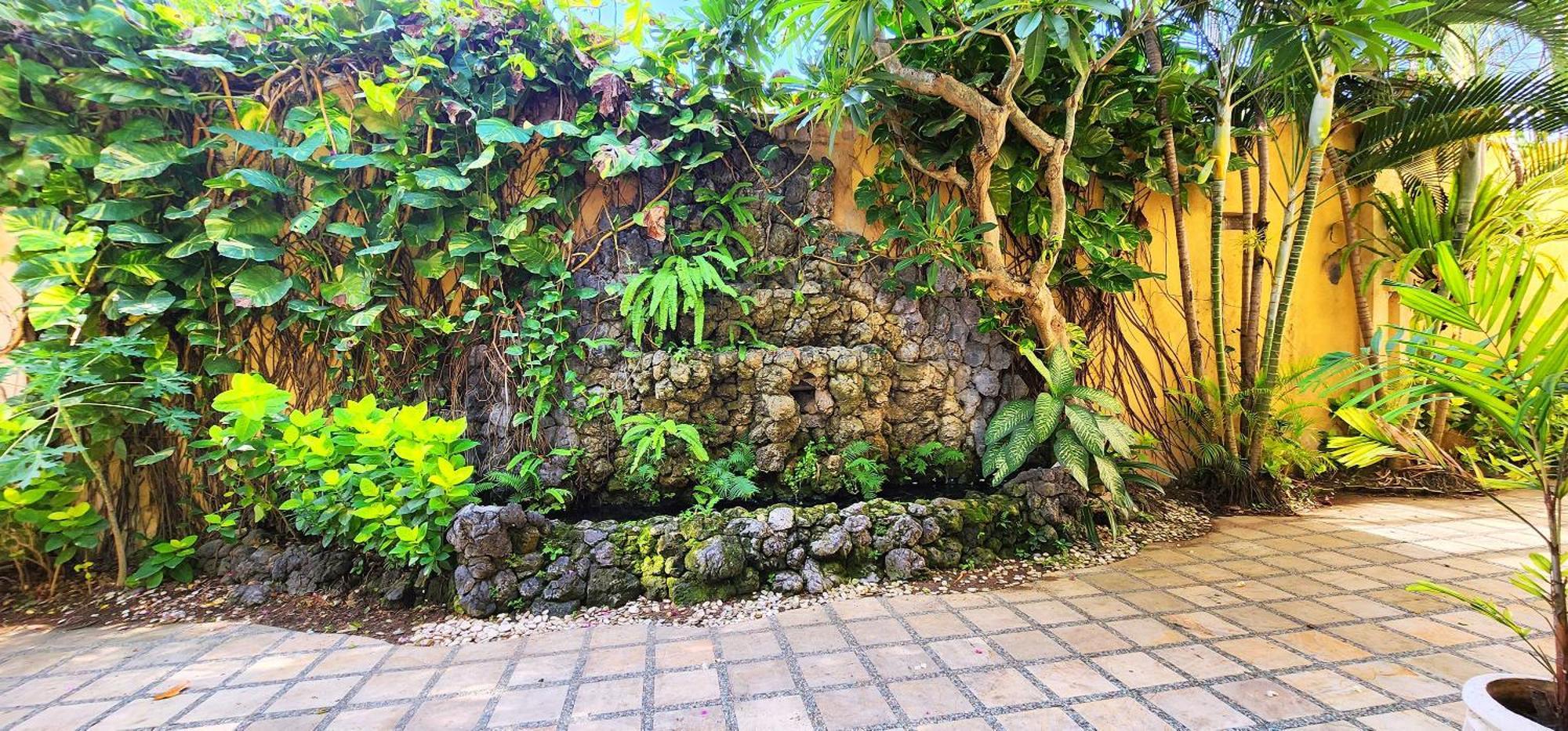 Bali Emerald Apartments Sanur Exteriér fotografie